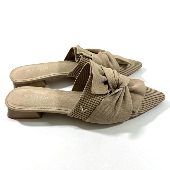 Vivaia Pointed Toe Knot Slides Low Heel Size 39 USA 8 Almond - Picture 7 of 9